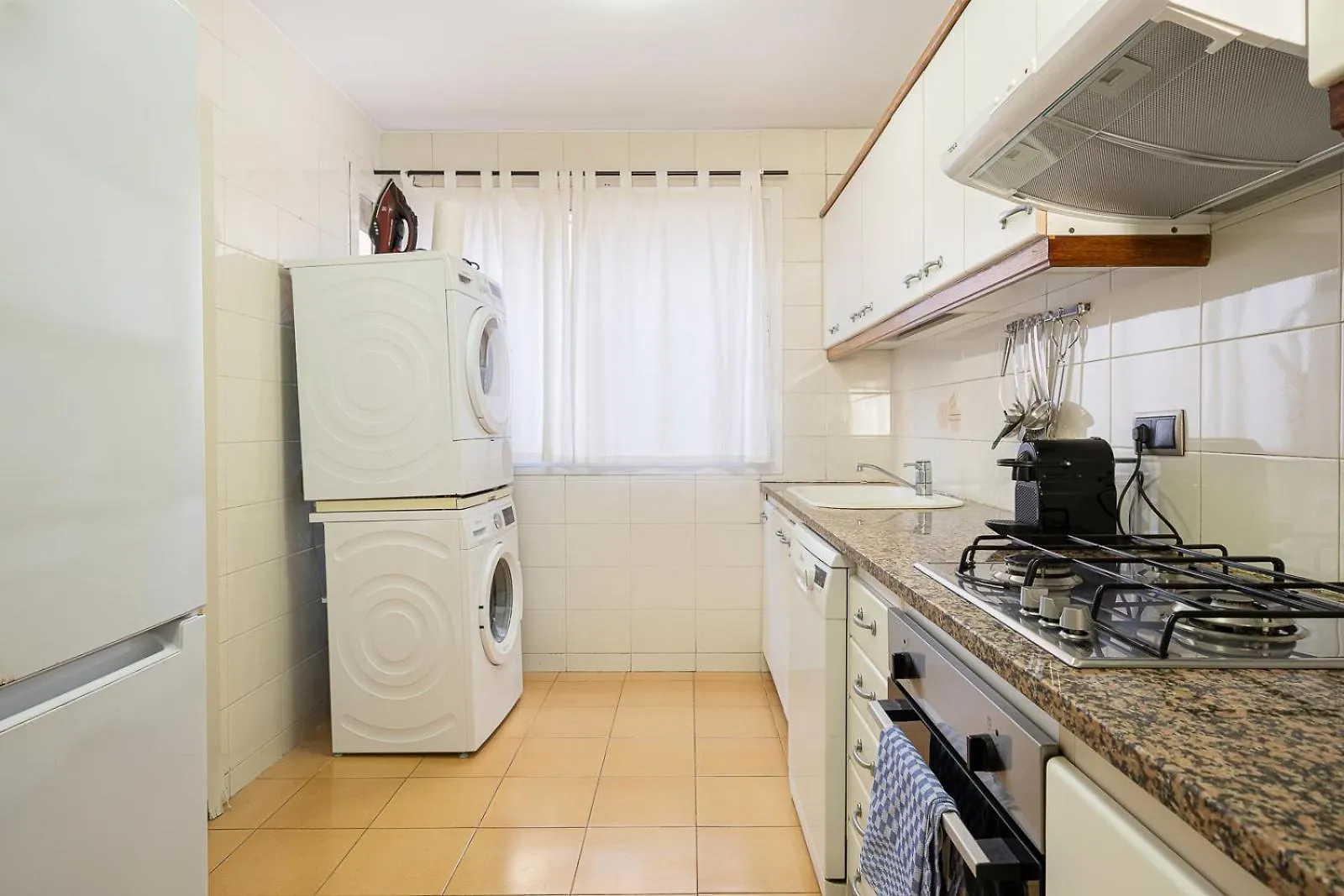 House 5 Mins From Montgat Beach 0*,  Spain