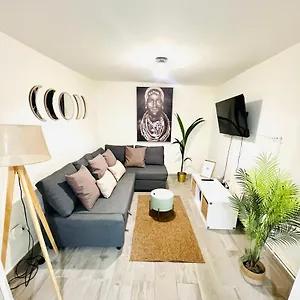 Luna Apartamento