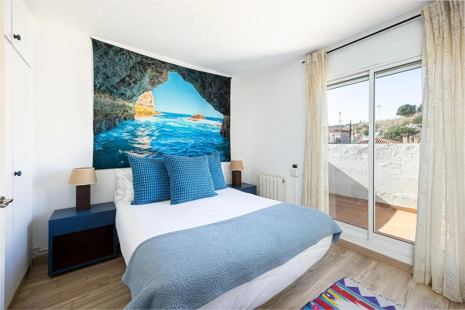 House 5 Mins From Montgat Beach