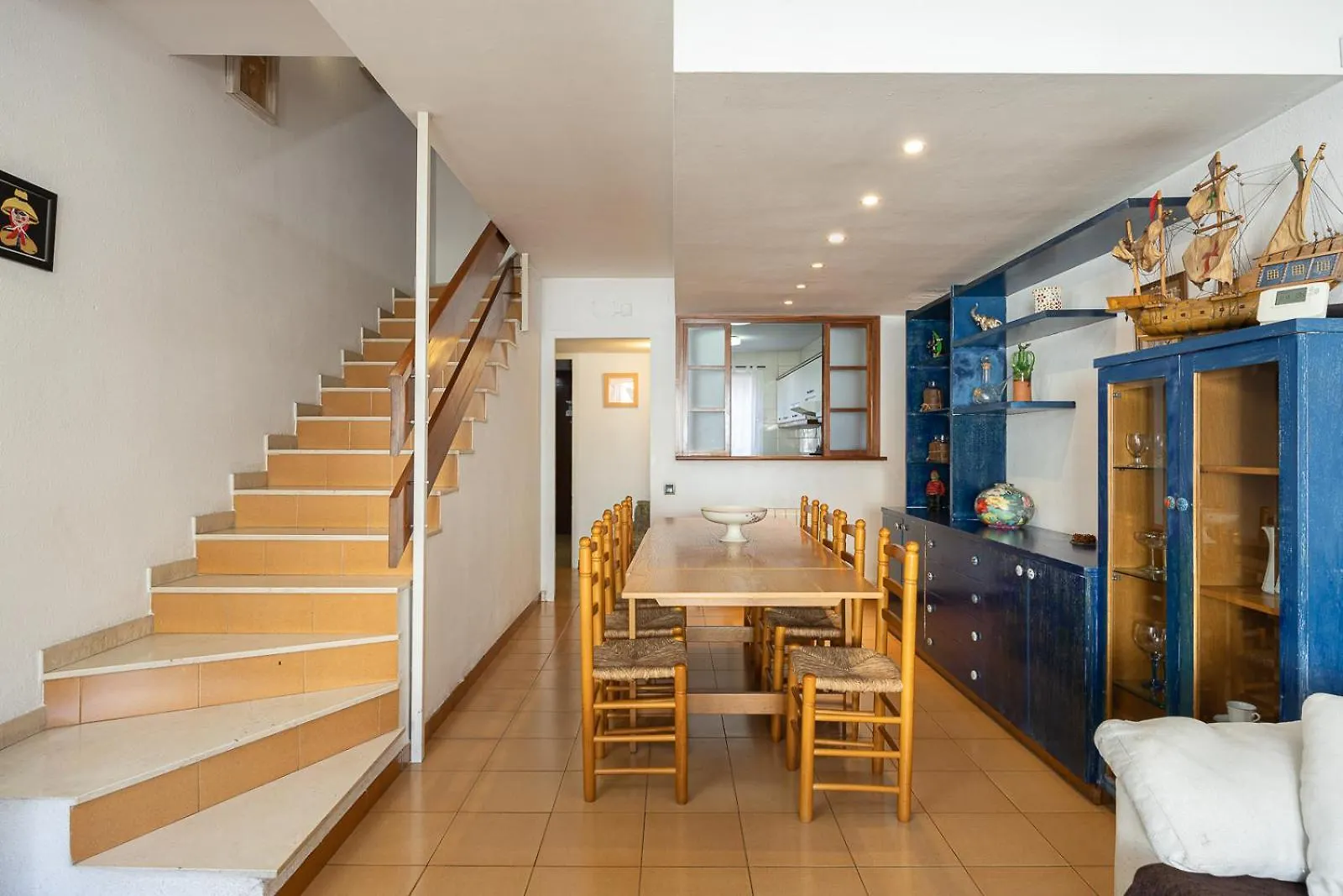 House 5 Mins From Montgat Beach Spain